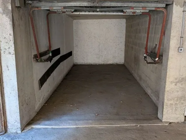 box/parking dans l'hypercentre de st germain en laye