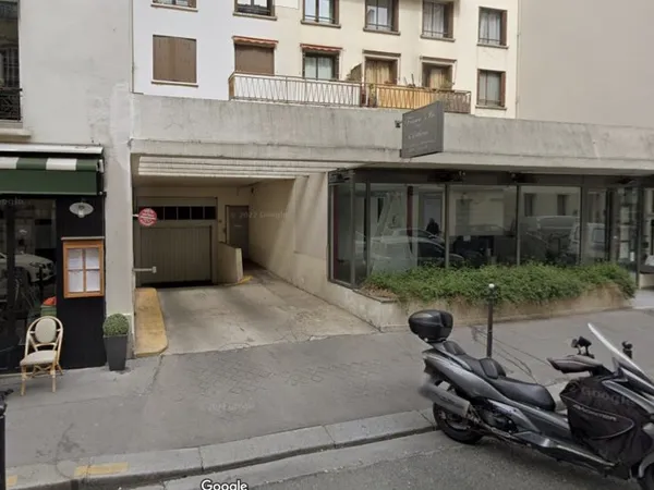 Loue parking 10m²