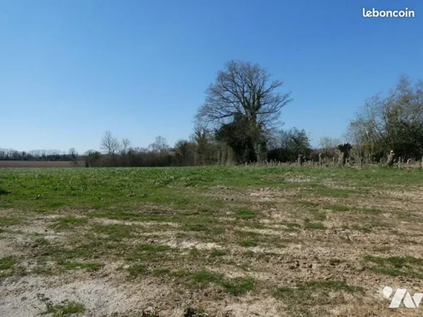 Terrain 1916 m² MANERBE