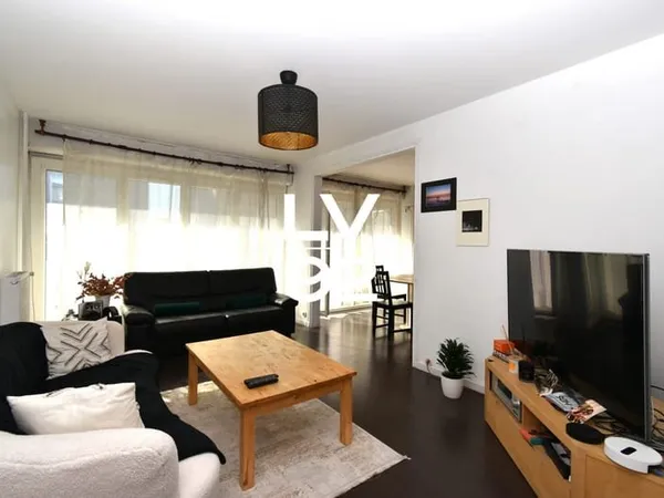 Magnifique appartement 5 pièces de 85,65 m² - Asnières-sur-Se