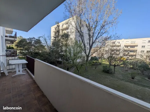 Montpellier Beaux Arts Appartement Type FF4 d'une surface de 85 m² Parkings et Cave sécurisés