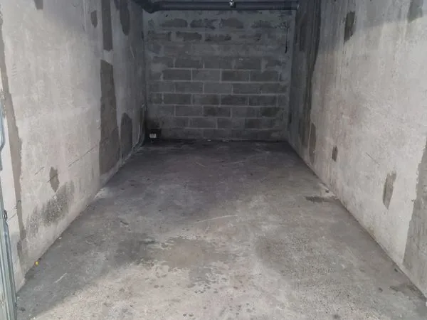 Garage box fermé secteur part dieu