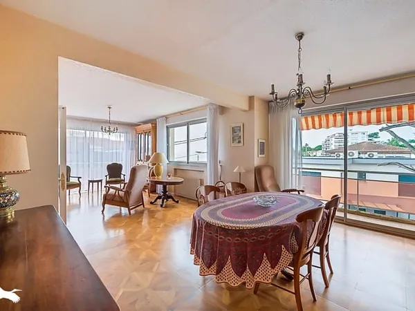 Appartement 5 pièces 133 m²