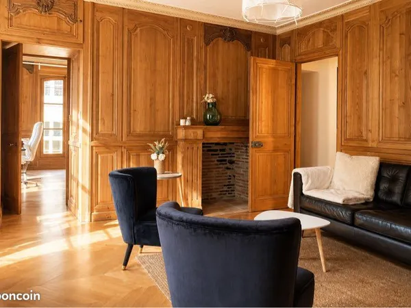 RENNES CENTRE - MAIRIE / LICES - GRAND T2 MEUBLÉ 55 m²