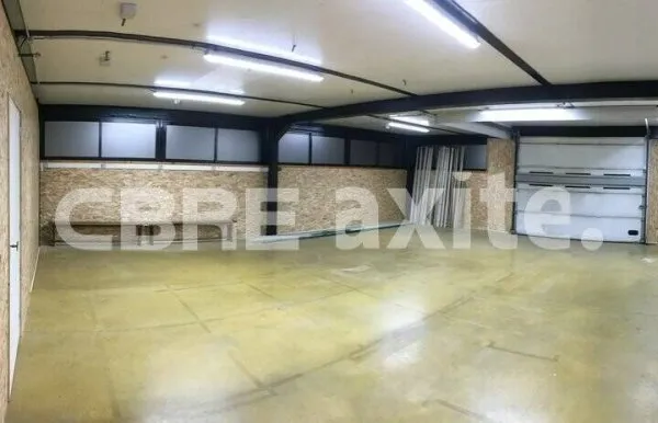Local d'activité 533 m²