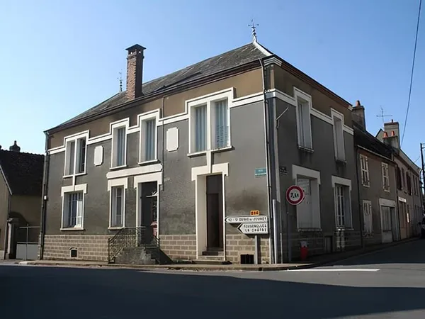 Exclusivité Hôtel à Cluis !!!