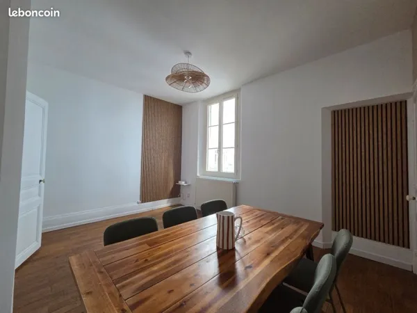 Grand appartement meublé