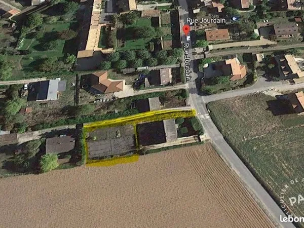 Terrain constructible Le Mesnil - Sermaise (91)