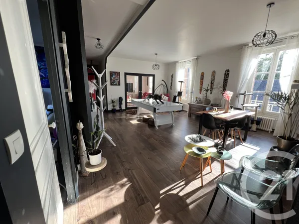 Appartement 5 pièces 127 m²