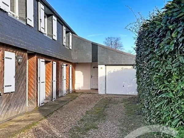 Maison 5 pièces 151 m²