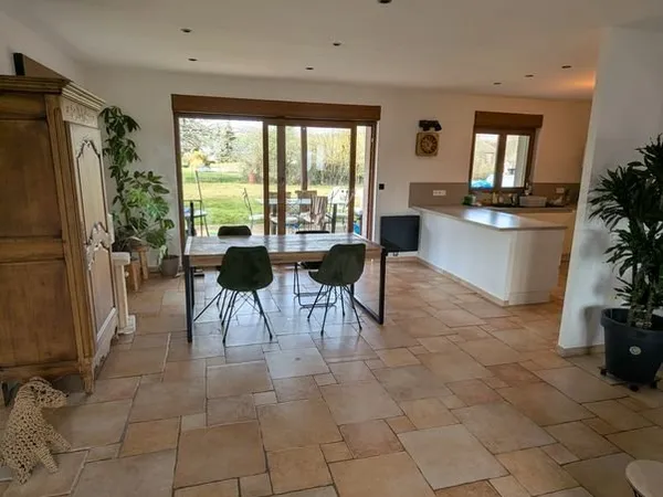 Maison plain-pied 5 pièces - 120 m²