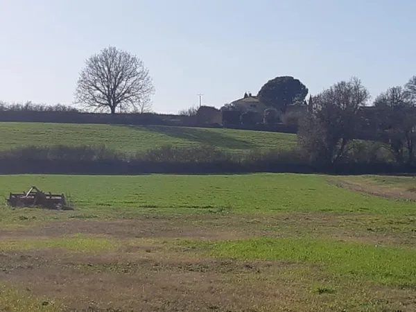 Terrain 400 m²