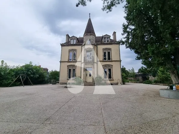 Demeure de prestige Autun 10 pièces 338 m²