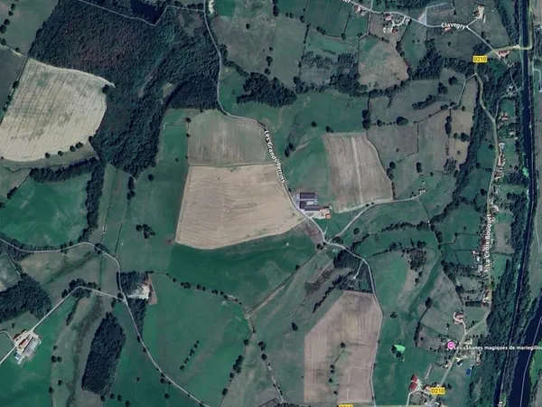 Parcelle Boisée D'un Seul Tenant: