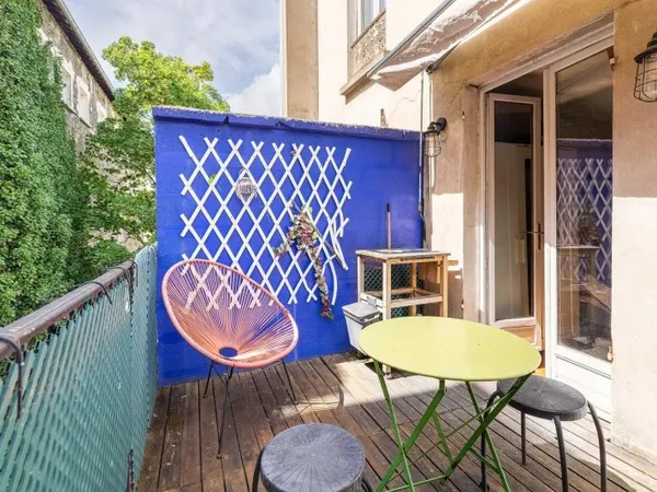 À vendre - Studio lumineux avec terrasse, au calme - Paris 18e