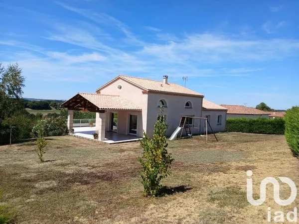 Maison 6 pièces 179 m²