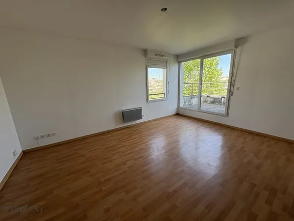 Appartement F3 - Mitry-Bourg