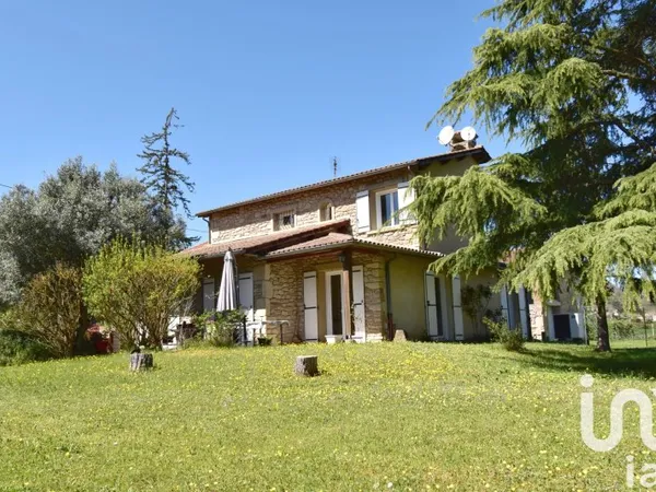 Maison 7 pièces 180 m²