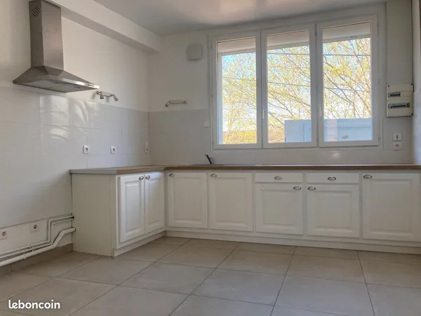 Loue appartement