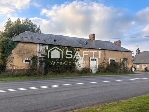 Longère en pierre à rénover - fort potentiel avec terrain de 3 087 m² - Neuvillette-en-Charnie