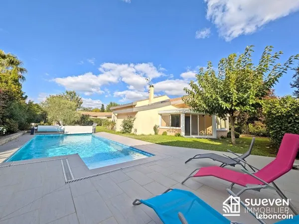 Villa 5 pièces 162 m²