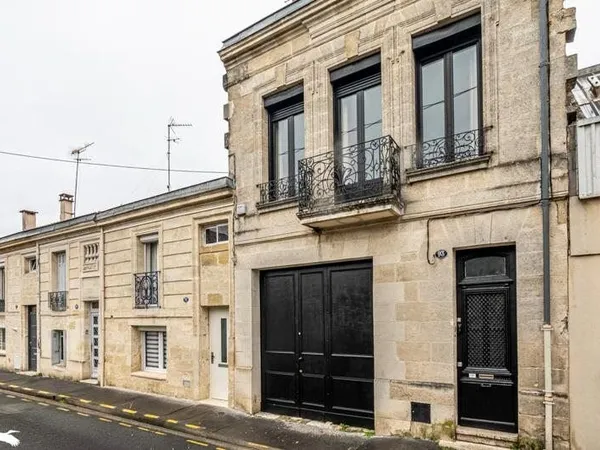 Maison en pierre de 5 pièces principales