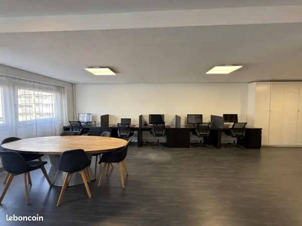 Location Bureau Meublé tout équipé