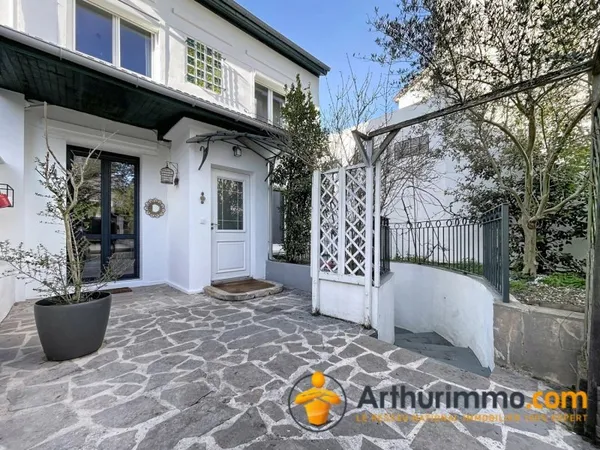 Maison 6 pièces 159 m²