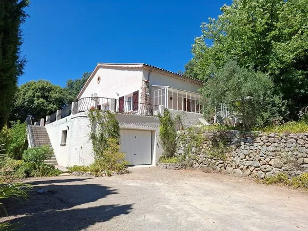 Maison 6 pièces Trans en provence