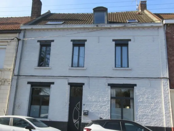 Maison 10 pièces 277 m²