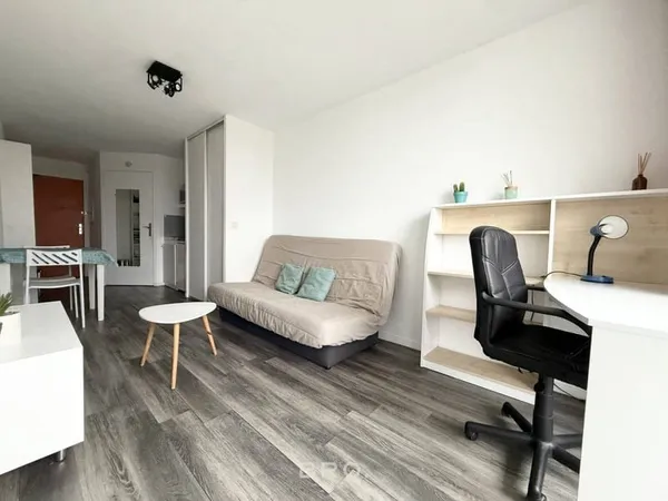 Studio 1 pièce 19 m²