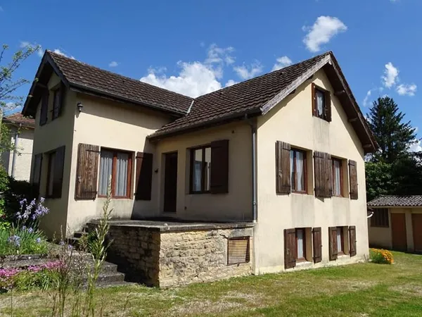 Maison Thonac 6 pièce(s) 89.40 m2