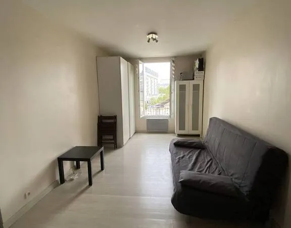 Studio 1 pièce 26 m²