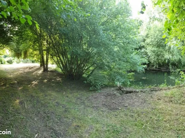 Terrain de loisirs quincay