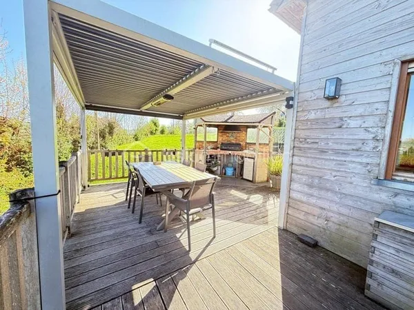 Maison 5 pièces 150 m²