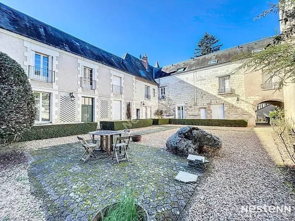 QUARTIER CATHÉDRALE, Appartement de type 2 - DERNIER ÉTAGE d'une charmante copropriété