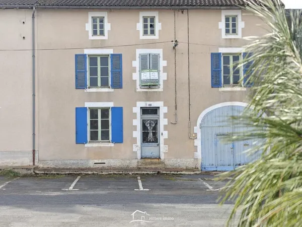 MAISON PLEINE DE CHARME