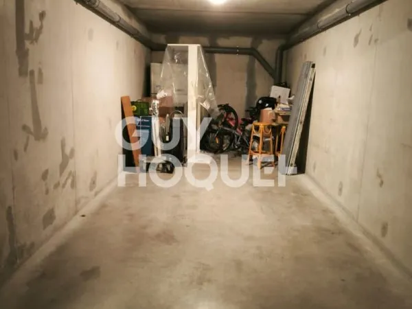Box/garage fermé - 18 m² - Canet-en-Roussillon LES ALIZEES