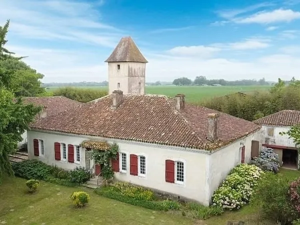 Maison 12 pièce(s) 461 m2