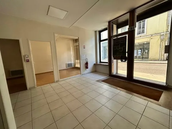 Bureaux 87 m²