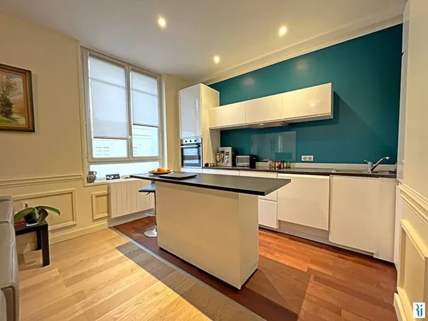 Appartement 5 pièces 137 m²