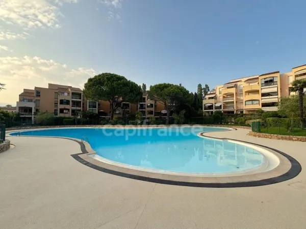 Dpt Alpes Maritimes (06), à vendre MOUGINS appartement T3