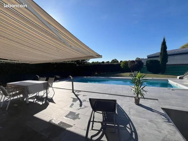 Cuvry - Maison 136m² - 6 Pièces - Piscine & Grand Jardin - Pas de frais d'agence