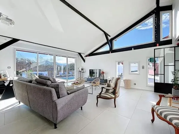 Maison 5 pièces 183 m²