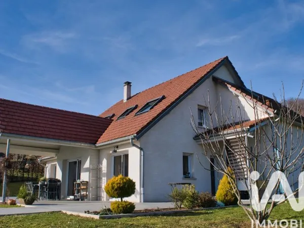 Maison 8 pièces 150 m²