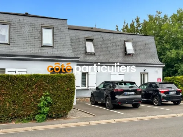 IMMEUBLE DE RAPPORT. Mandres-les-Roses. 6 LOTS LOUÉS. RENTABILITÉ IMMÉDIATE