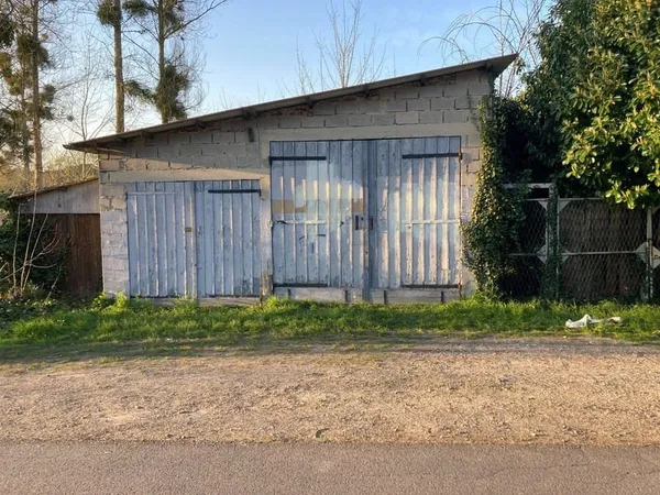Parking 60 m²