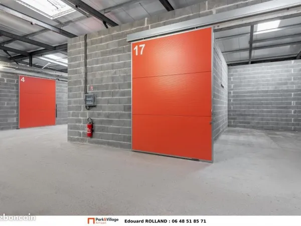 Local industriel 71 m²