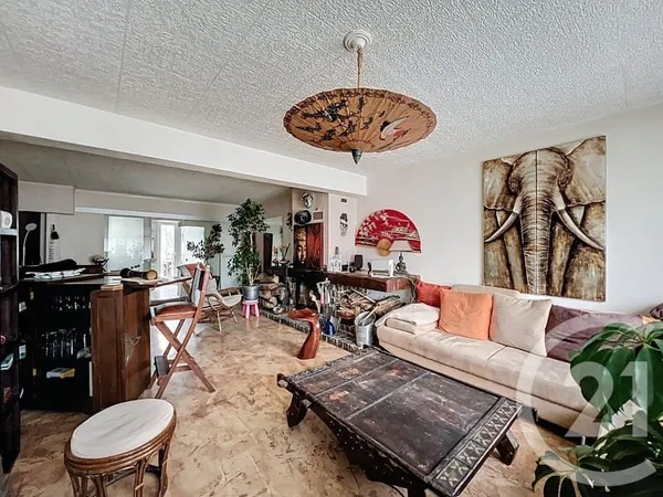 Appartement 6 pièces 141 m²