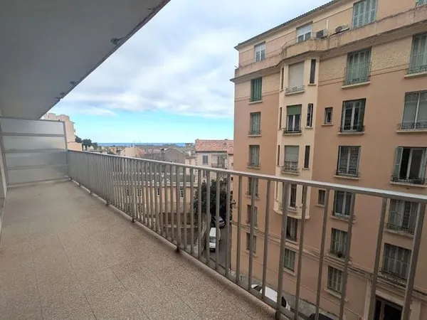 Appartement 3 pièces 77 m²